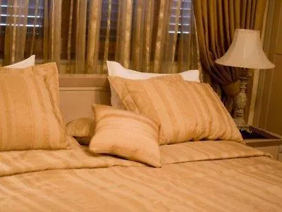 Arber Hotel Tirana 3*,  Albania